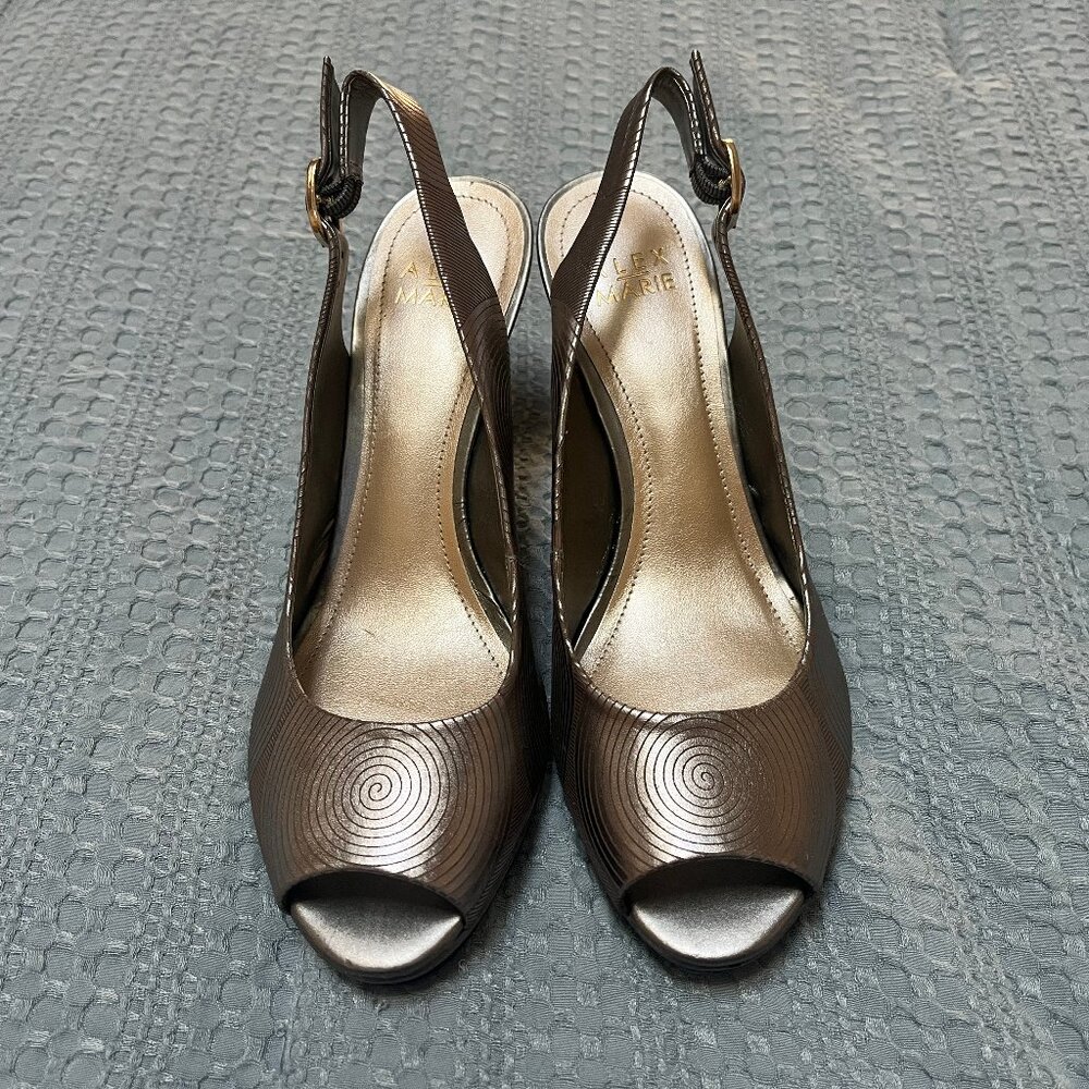 Alex Marie Mink 041 Sling Back Peep Toe Heels in Silver/Pewter Size 8 M